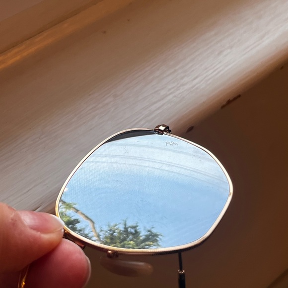 Ray-Ban Arista Silver Flash Lens Sunglasses with Case - Picture 5 of 11